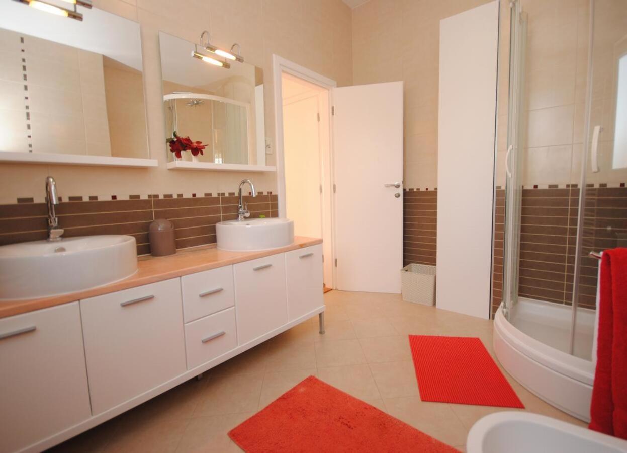 Seaview Luxury Apartment "Lucy" With Terrace & Vintage Summer Kitchen トロギール エクステリア 写真