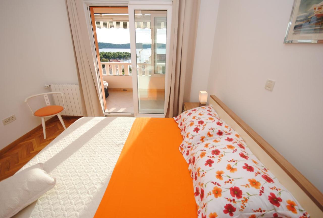 Seaview Luxury Apartment "Lucy" With Terrace & Vintage Summer Kitchen トロギール エクステリア 写真